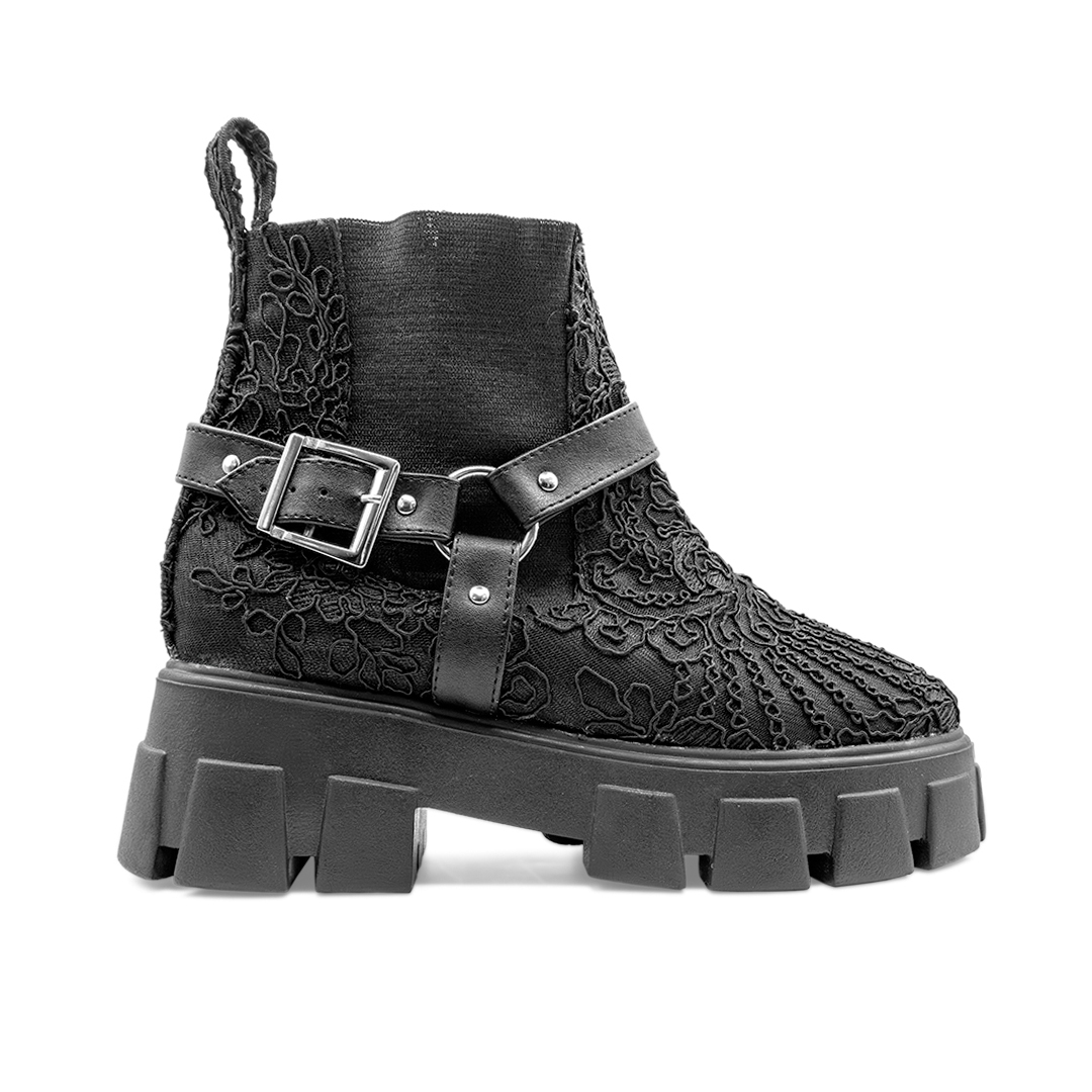 Botas Andy con Encaje y Cinturón Negro