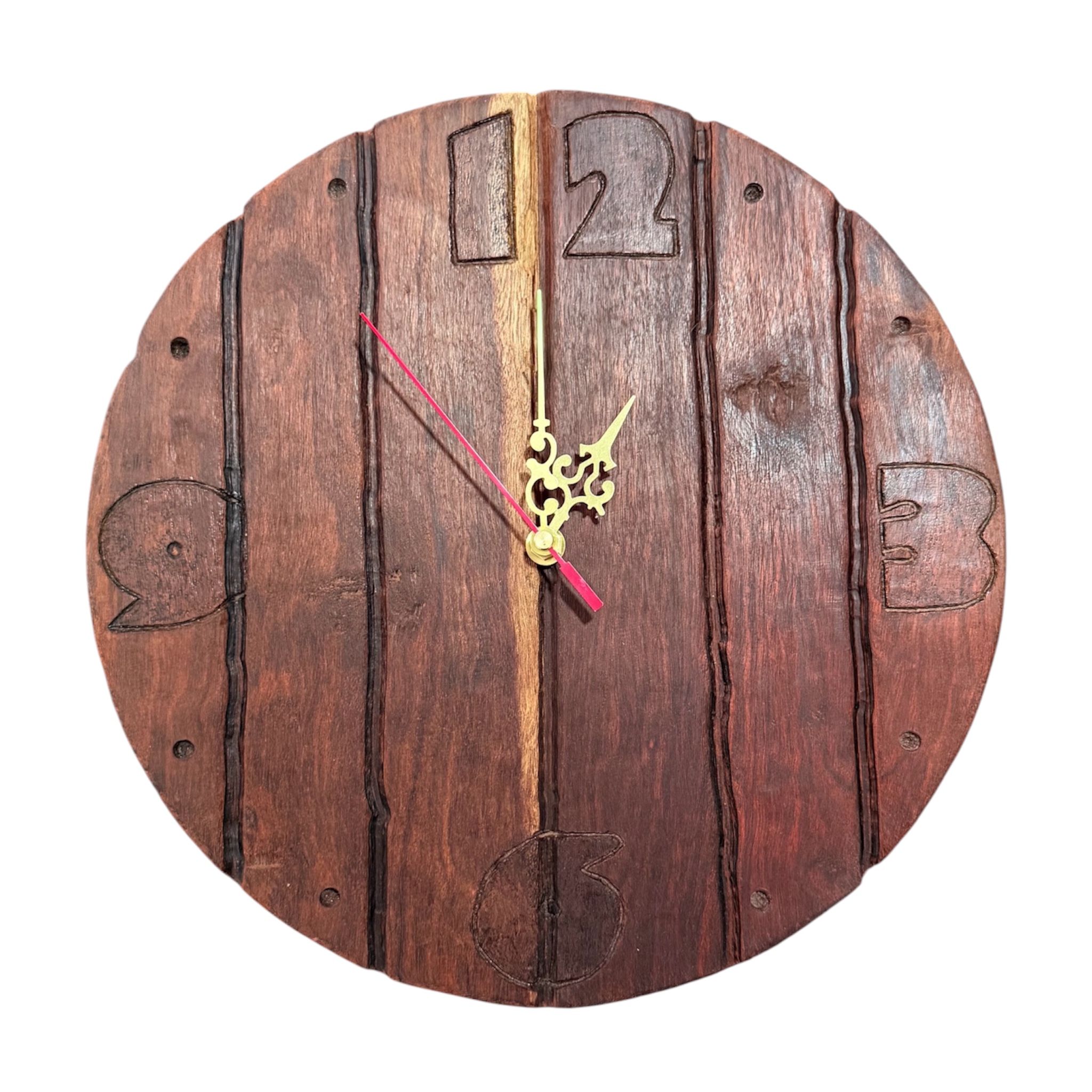 Reloj de nogal americano